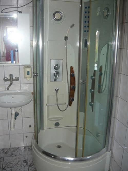 Motel Nana Banja Luka Exteriör bild